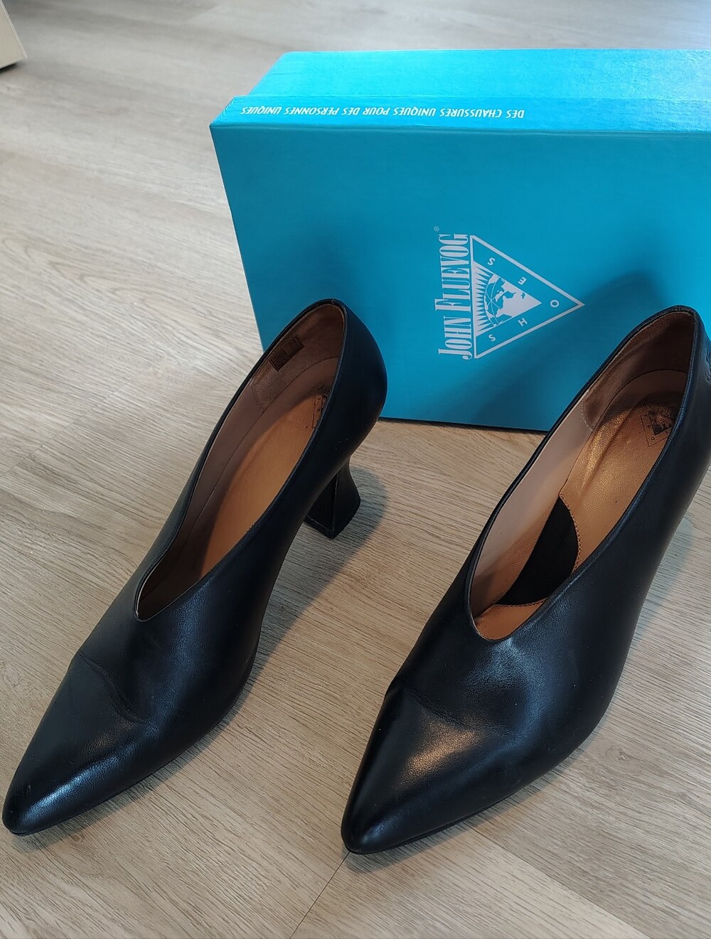 John Fleuvog Ioni Pumps 9.5